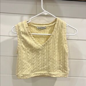 Pull&Bear Yellow V-Neck Crop Tank Top